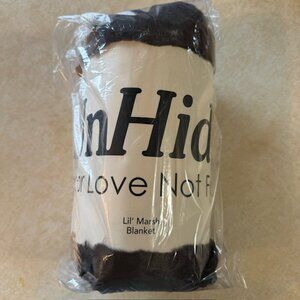 New UnHide Lil’ Marsh Brown Blanket - Chocolate Hare